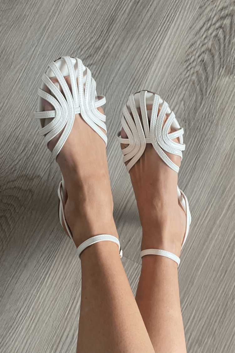 Vittoria™ | Sandalias Joya Doradas