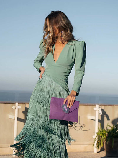 Vestido Evasé de Flecos Elegantes