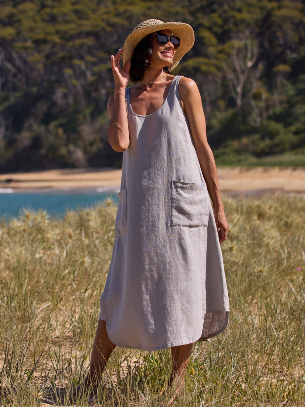 Vestido Laurel de Lino Francés Niebla - BELLAVERA