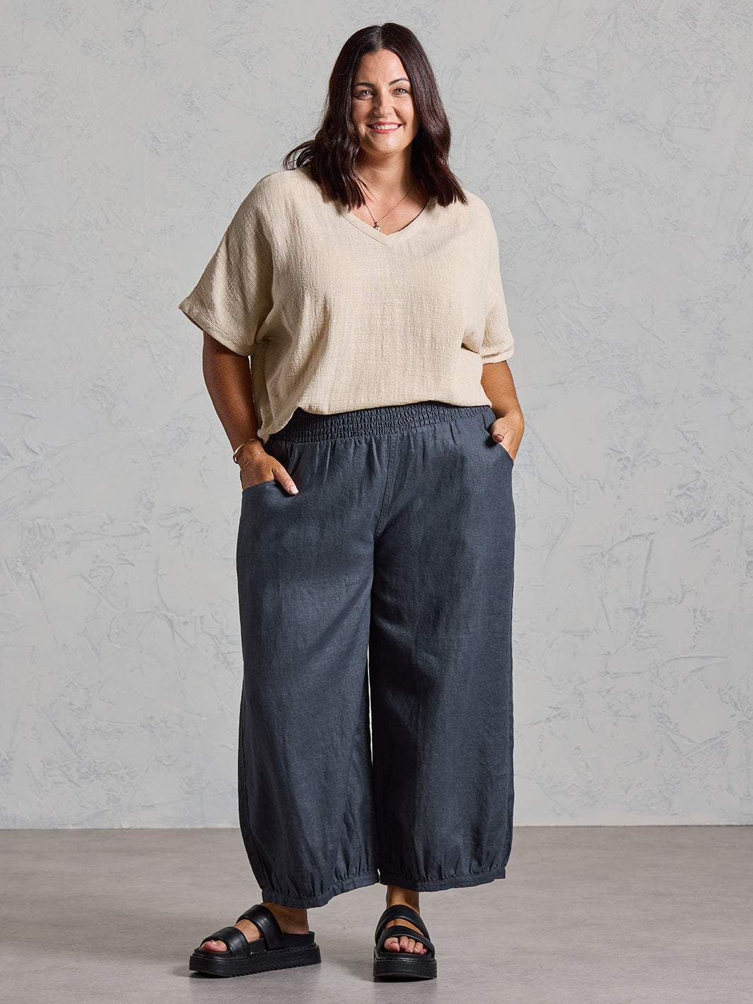 Pantalón Sadhu de Lino Francés Antracita