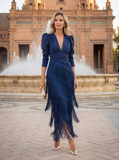 Vestido Evasé de Flecos Elegantes