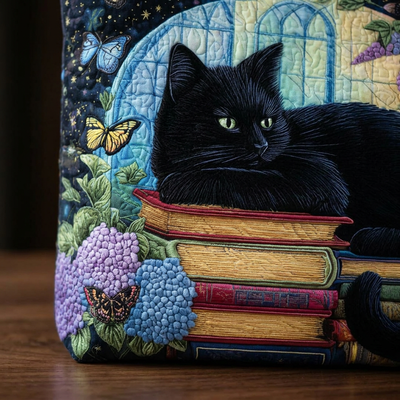Bolso Artesanal gato negro sobre libros – Idea de Regalo