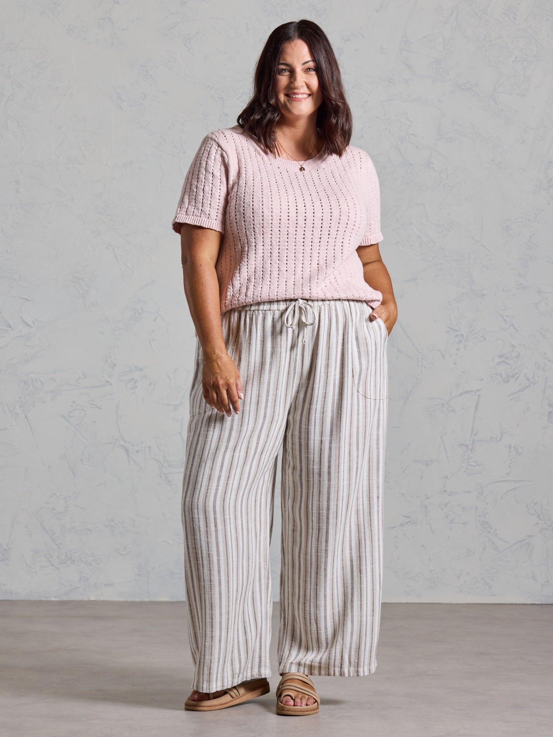Pantalón Jolie Mezcla de Lino Madera Flotante